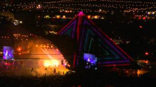 Coldplay perform Every Teardrop is a Waterfall live at Glastonbury 2011