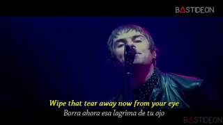 Oasis - Champagne Supernova (Sub Español + Lyrics)