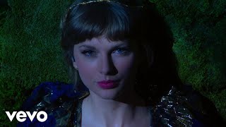 Taylor Swift - cardigan / august / willow (Live From The 63rd GRAMMYs ® / 2021)
