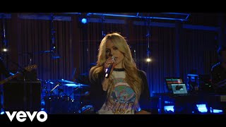 Avril Lavigne - “Girlfriend” (Live from Honda Stage at Henson Recording Studios)