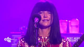 Khruangbin   Evan Finds The Third Room   Live