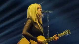 Avril Lavigne wish you were here live in Amsterdam 2023 (14/04/2023)