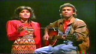 Franky Sahilatua & Jane - Perjalanan (1991) (Original Music Video)