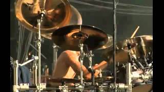 AVENGED SEVENFOLD - Welcome To The Family + Almost Easy (Graspop 2011 live)
