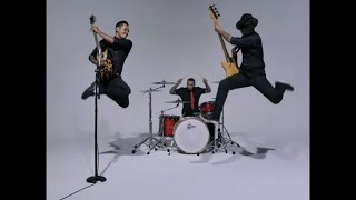 Superman Is Dead - Tentang Tiga (Official Music Video)