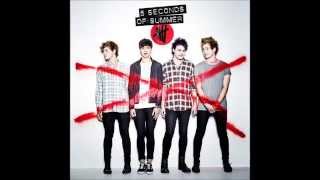 5 Seconds of Summer - She Looks So Perfect (Audio)