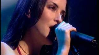 The Corrs - Opening + Only When I Sleep LIVE In London 01